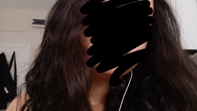 Saç buklelerimi nasıl daha belirgin yapabilirim?