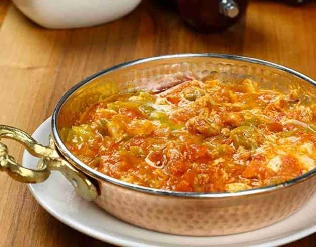 Menemen soğanlı mı olur, soğansız mı olur?