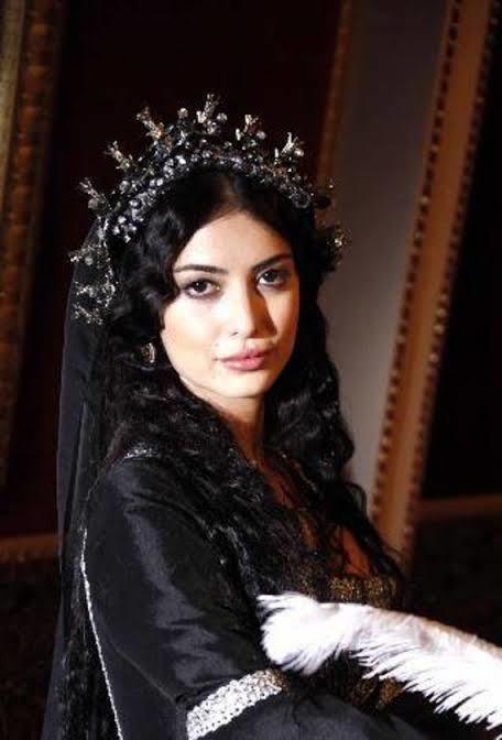 Muhteşem Yüzyıl’daki en güzel kadın kimdir sizce?