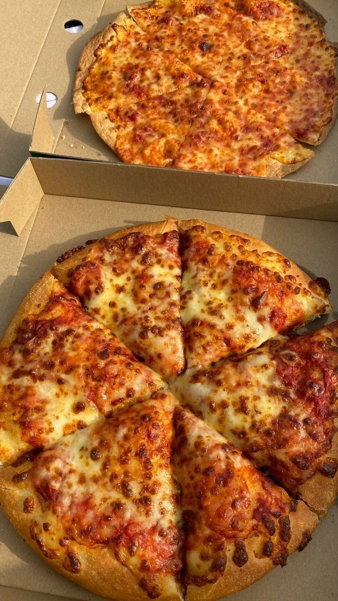 Sabah kahvaltıda pizza yenmez mi?