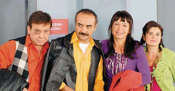 En çok beğendiğiniz komedi programı ve talk show nedir şıklarda olmayanı da söyleyebilirsiniz?
