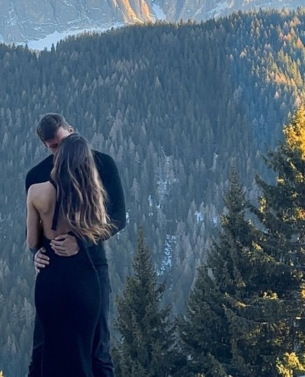 Herkesin bir hikayesi var... sizler nasıl tanışmıştınız?