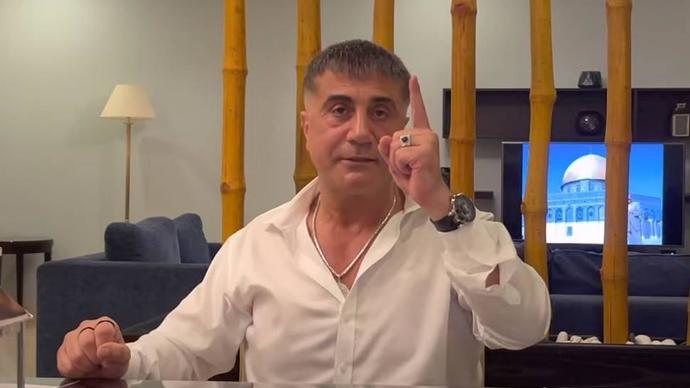 Aşkta yaş farkı önemli değildir söylemine katılıyor musunuz?