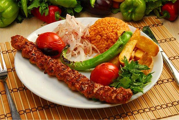 Cağ kebabı mı güzel Adana mı?