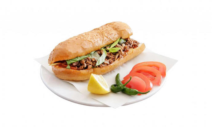Tantuni ekmek mi yoksa tantuni dürüm mü?