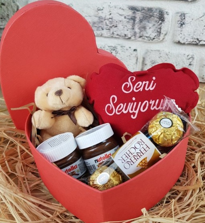 Kullanışlı hediyeleri mi yoksa lüks hediyeleri mi seversin?