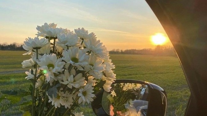 Biri ile yola çıkmak için gereken üç şey nedir?