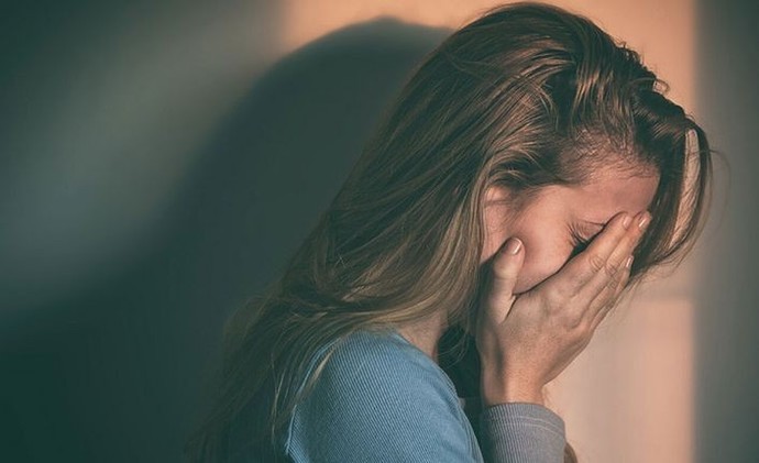 Evli bi adamla beraber oldum. Pişmanım ne yapayım?