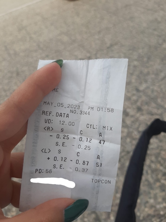 Bu göz dereceleri normal mi?