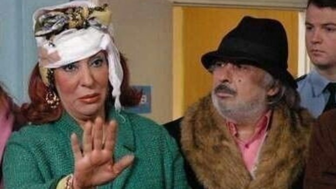 Geçmişe dönsen ilk açıp izleyeceğin dizi ne olurdu?