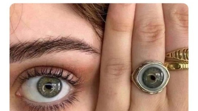 Siz çevrenizde aşkından neler yapmış insanlara şahit oldunuz?