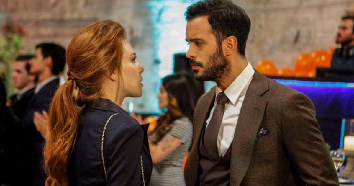 Любовь напрокат фикрет и омер. Эльчин сангу. Омер и дефне. Дефне любовь напрокат. Любовь напрокат дефне и омер.