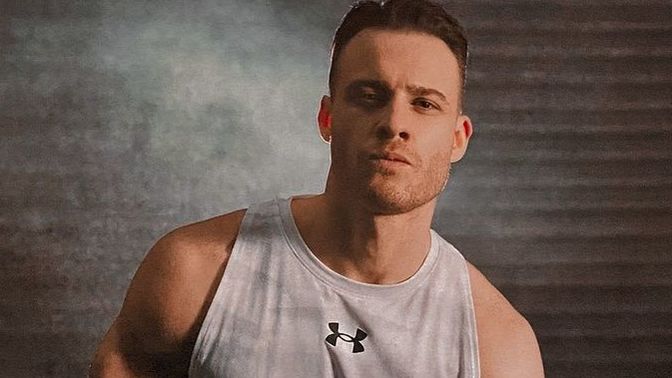 #KeremBürsin'in yeni reklam filmini izlediniz mi?