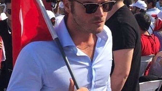 Oy kullanmaya giderken dinleyeceğiniz şarkıları paylaşır mısınız?