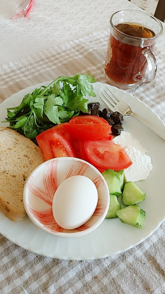 Kimler kahvaltı yapıyor?