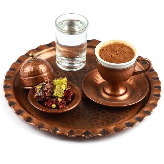 Türk kahvesini nasıl içersin?