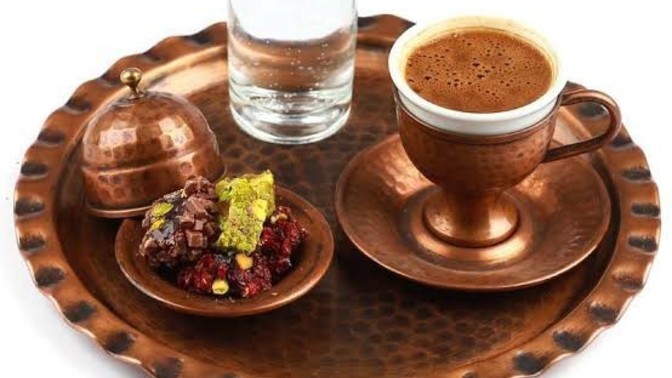 Türk kahvesini nasıl içersin?