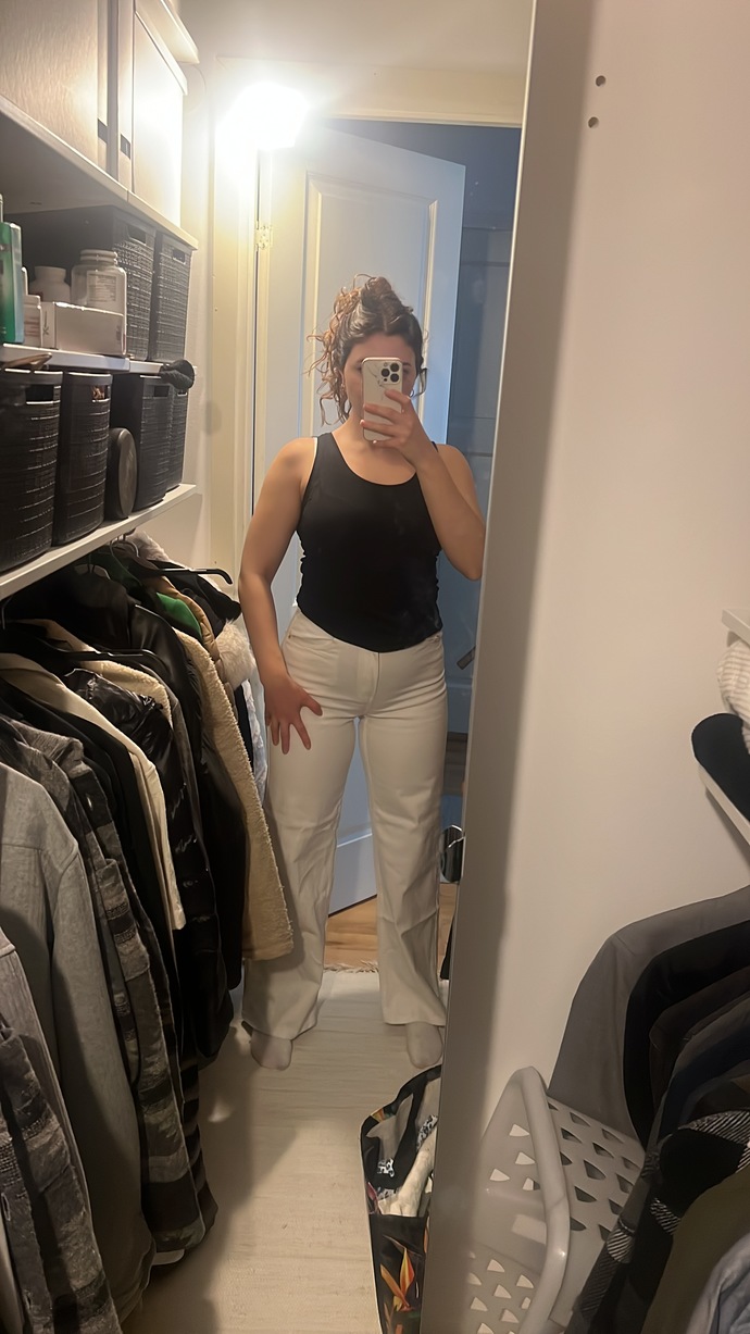 Pantolonun modeli güzel mi?