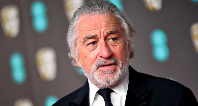 Robert De Niro yedinci kez baba oldu