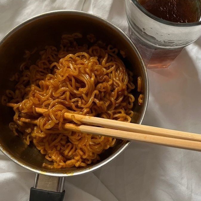 Kahvaltıda noodle yenir mi?