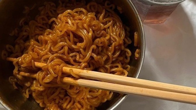 Kahvaltıda noodle yenir mi?