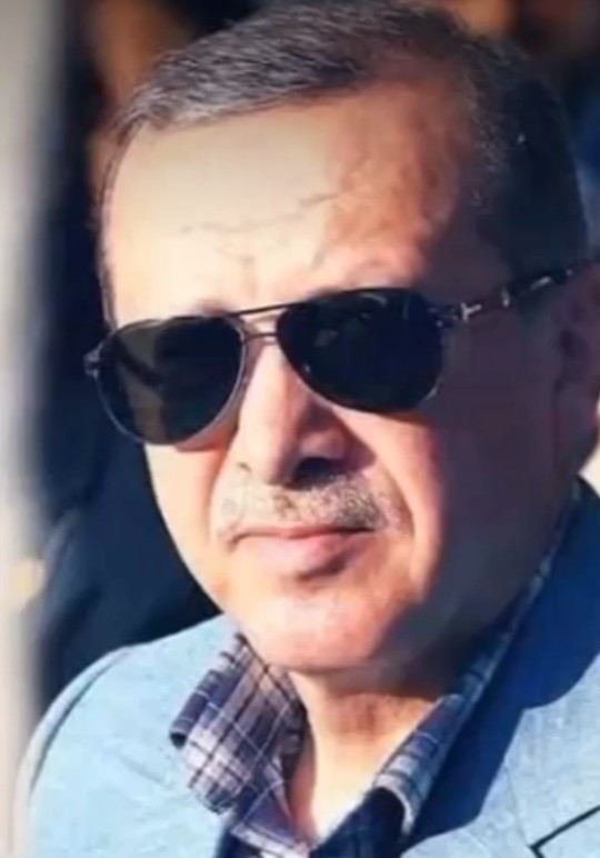 Siz hiç bu kadar karizmatik bir lider gördünüz mü?