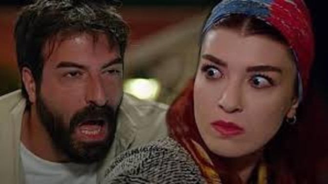Hoşlandığınız kişiye ilk mesajınız ne olur?