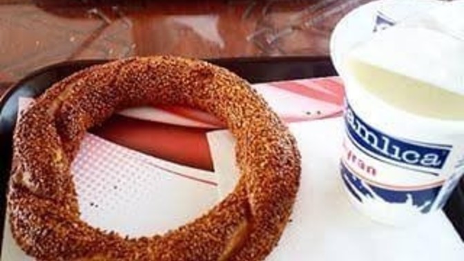 Simit ayran mı, simit çay mı? Size göre hangisi daha iyi bir ikili?