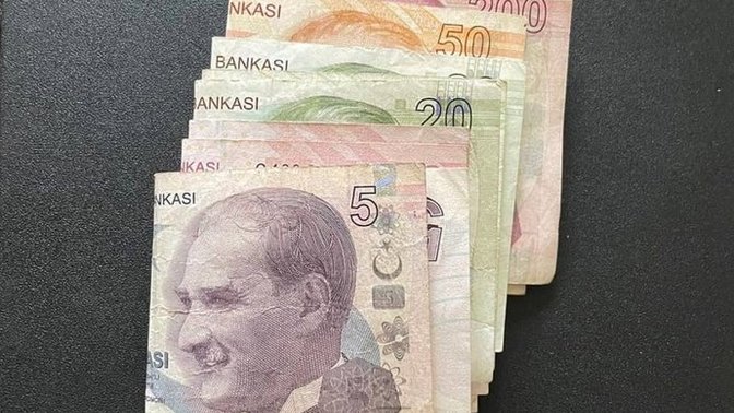 TL nin değeri düştükçe düşüyor ne olacak böyle?