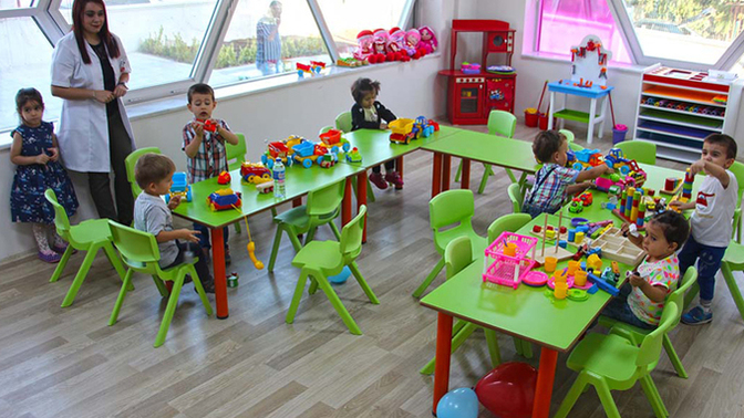 Okul öncesi eğitim ücretlerinin tamamı kaldırıldı! Artık kreşlerden para alınmayacak. Sizce bu karar geç verilmiş bir karar mı?