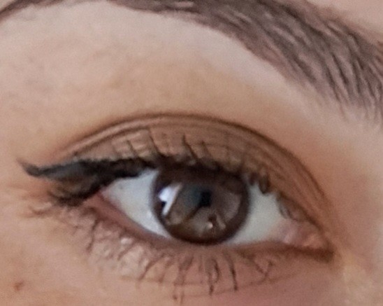 Sizce bu göz tipine en çok hangi makyaj gider?