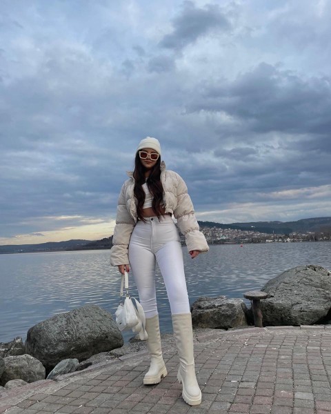 Beyaz pantalon erkeklerin dikkatini çekiyor mu?