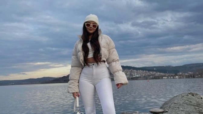 Beyaz pantalon erkeklerin dikkatini çekiyor mu?