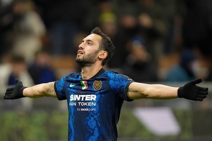 Hakan Çalhanoğlu, Şampiyonlar Ligini kazanan ilk Türk olarak tarihe geçebilir mi?