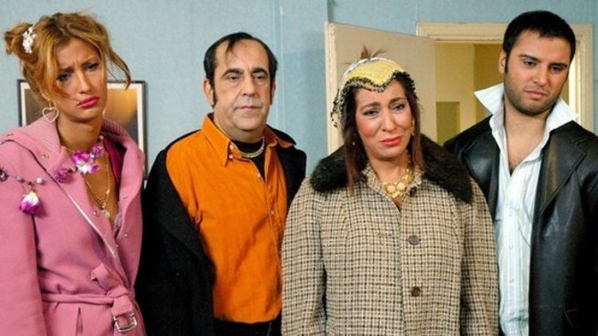 Çocukluk zamanlarınızın en güzel 3 dizisi hangisiydi?