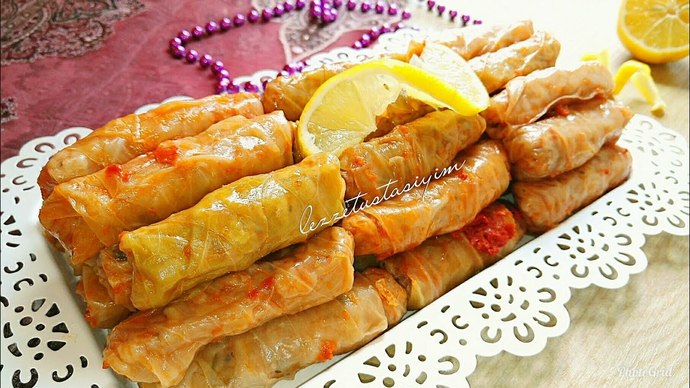 Yaprak sarması mı, lahana sarması mı?