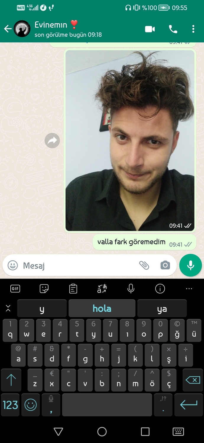 Sizi ünlüye benzeten birileri var mı?