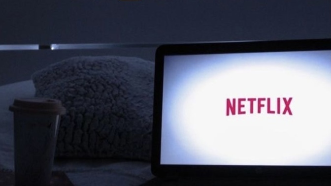 Eniştenizle film izleyeceğiz enişte önerir misiniz?