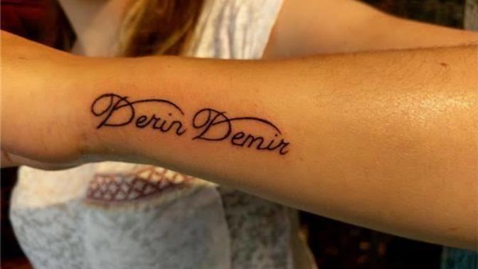 Sevgilinizin adını dövme yaptırır mısınız?
