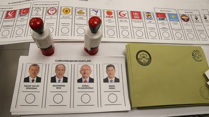 Oy kullanırken hangi koşullarda mühür basılırsa oy geçersiz sayılır?