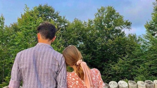 Sevgisinden emin olmadığın kişiyle beraber olur musun?