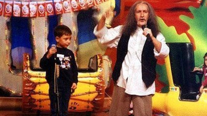 Günümüzde mi yaşamak isterdiniz yoksa geçmişe, çocukluğunuza dönmek mi?