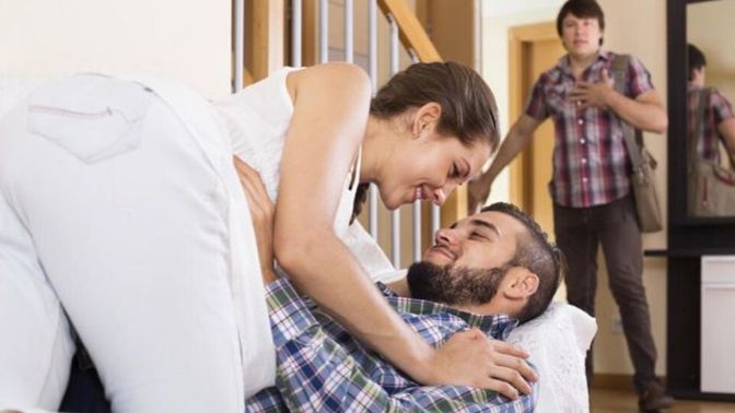 Sevgiline/eşine yakın arkadaşı ile ihanet ettin mi?