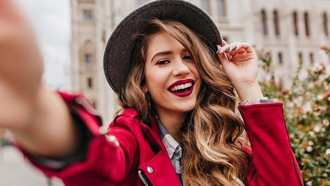 Fotoğraflarda güzel çıkan fotojenik insanlardan mısınız?