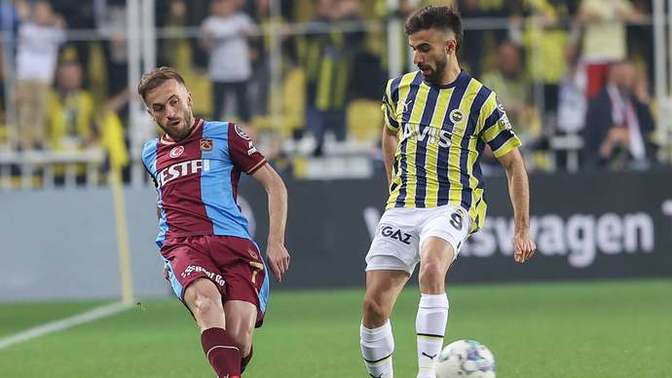 Fenerbahçe - Trabzonspor'u 3-1 yenerek az da olsa şampiyonluk şansını sürdürdü! Maçı nasıl buldunuz?