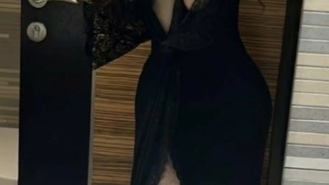 En yakın arkadaşımın düğününe gideceğim bu elbise nasıl?