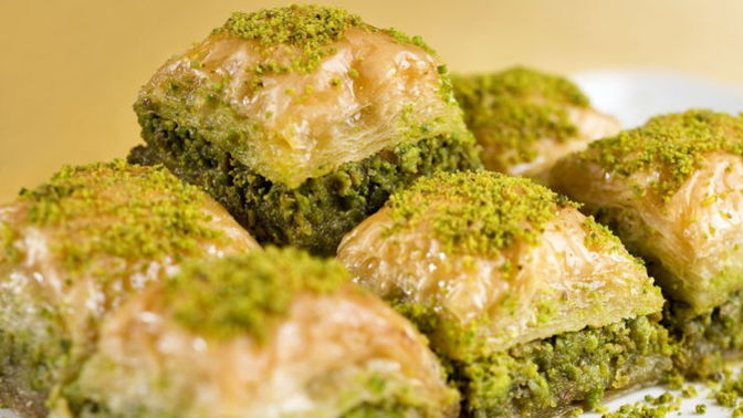 Baklava mı, kadayıf mı seversiniz?