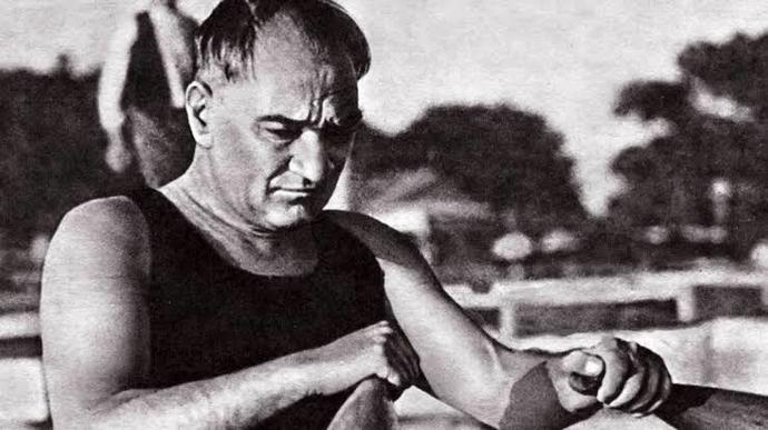 Spor yapmadan, yaptırılmadan spor bayramı kutlanabilir mi?
