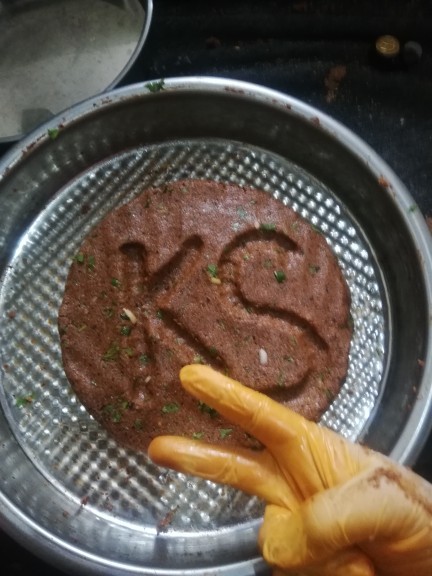 Çiğ köfte yaptım, sever misiniz?