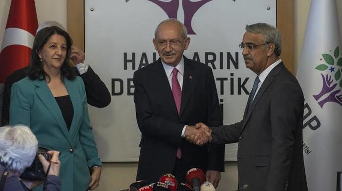 Akp'ye oy vermek için 1 tek neden söyleyebilir misiniz?